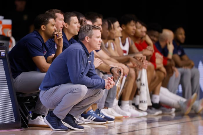 Florida Atlantic head coach Dusty May watches his team play